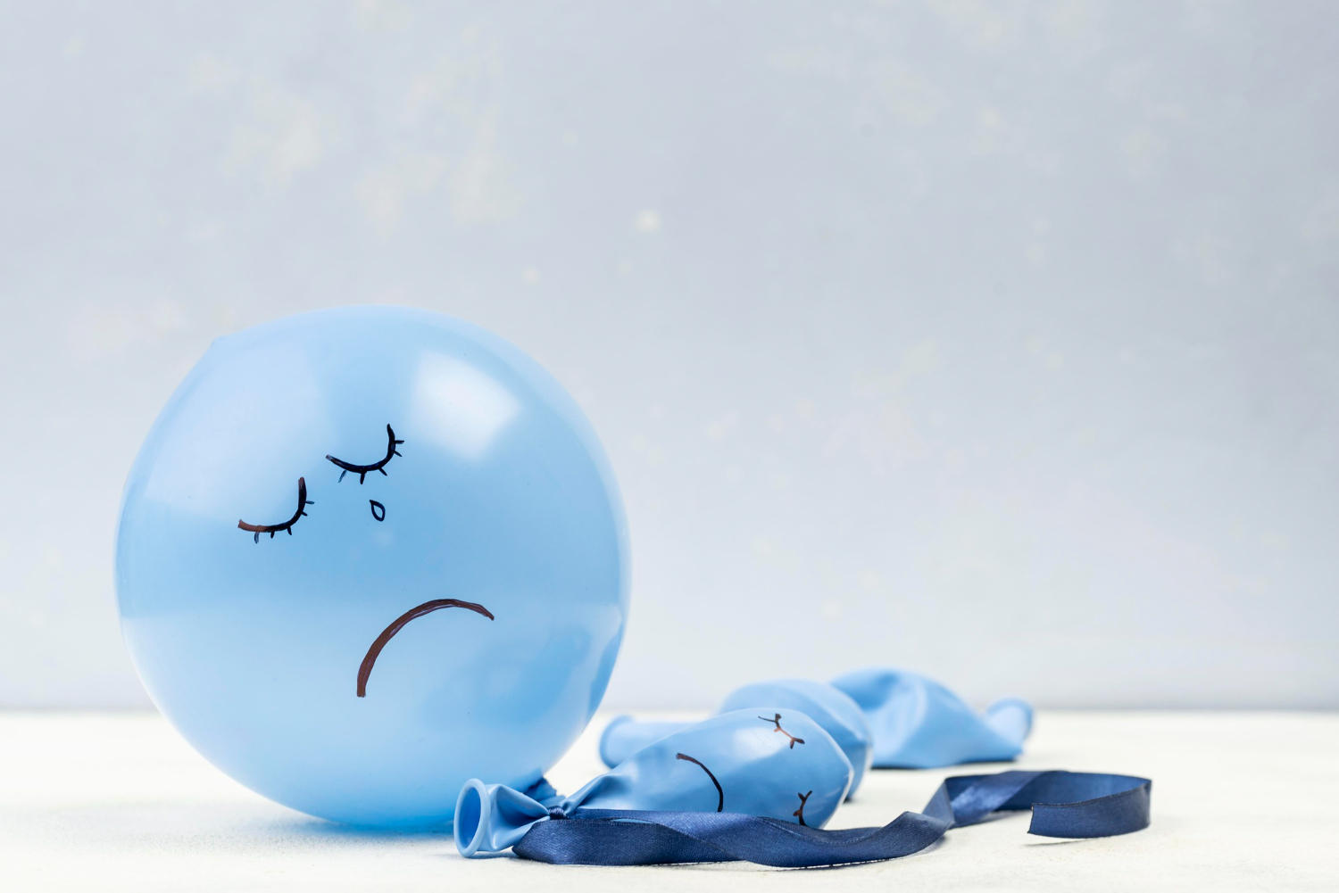 sad-balloon-with-copy-space-for-blue-monday